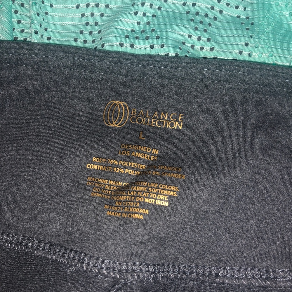 Balance Collection skort - Picture 4 of 7